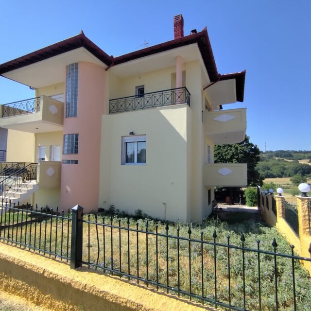 b23dc093-ed43-4f5c-963b-89ea8516d53e